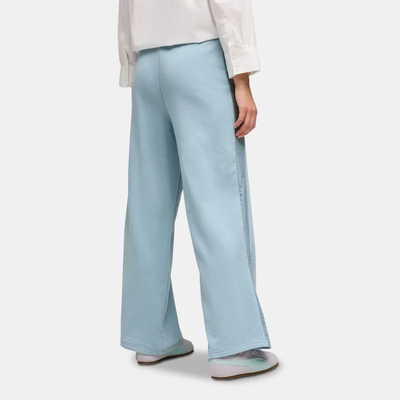 بوما Women's Logo Graphic T-Shirt